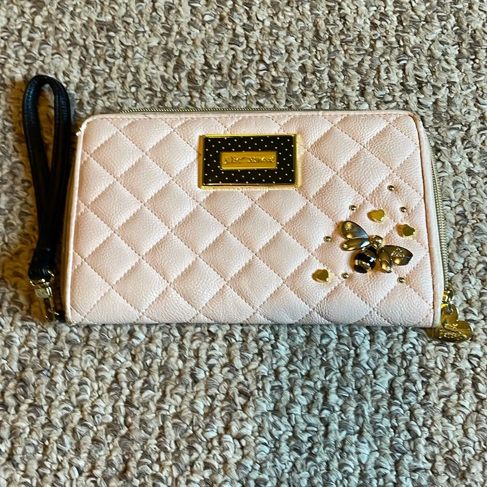 Betsey Johnson Wristlet Wallet - Picture 1 of 5